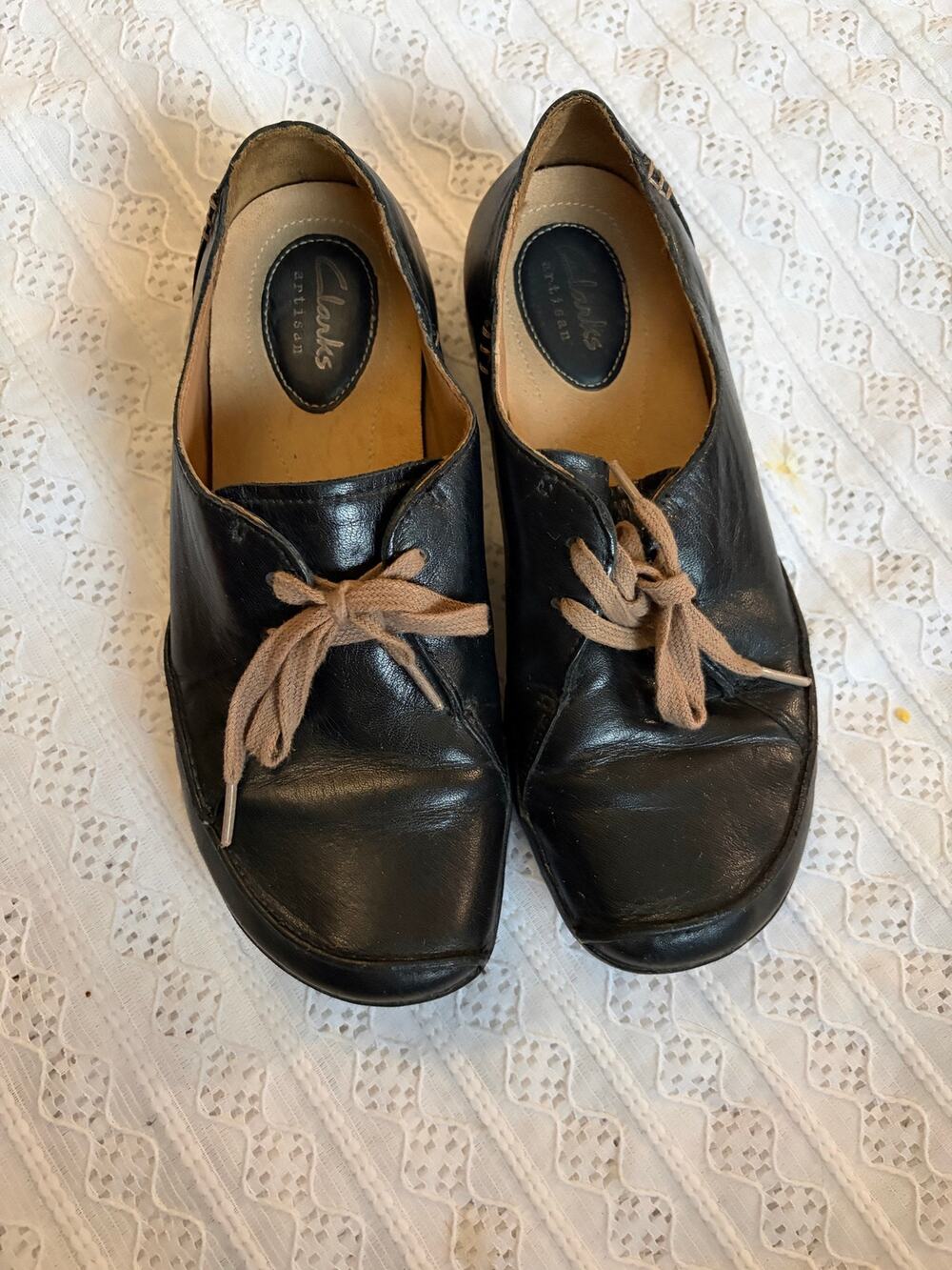 Clarks Artisan Black Leather Lace Up Comfort Oxfords Casual Shoes Women's 6.5